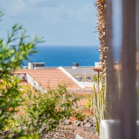 Apartment Miraverde With Sea Views